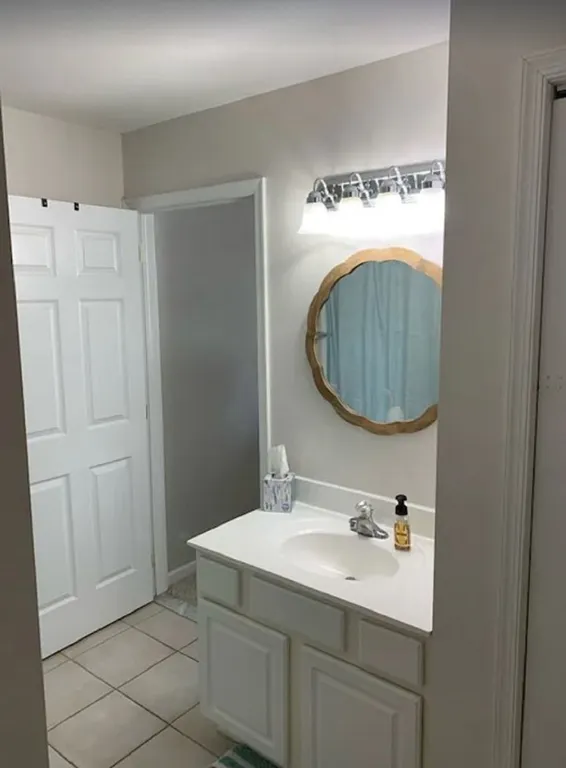 Master Bath 2