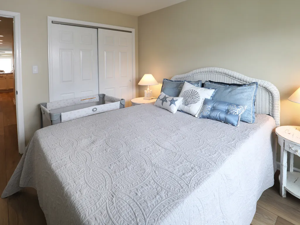 Back Bedroom