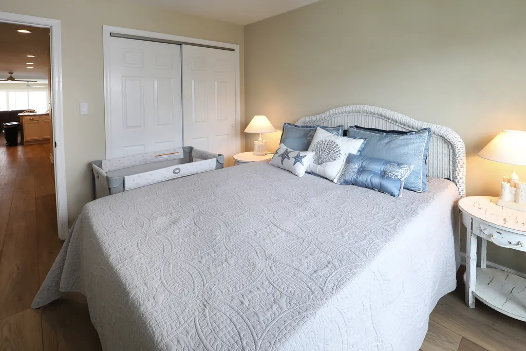 Back Bedroom