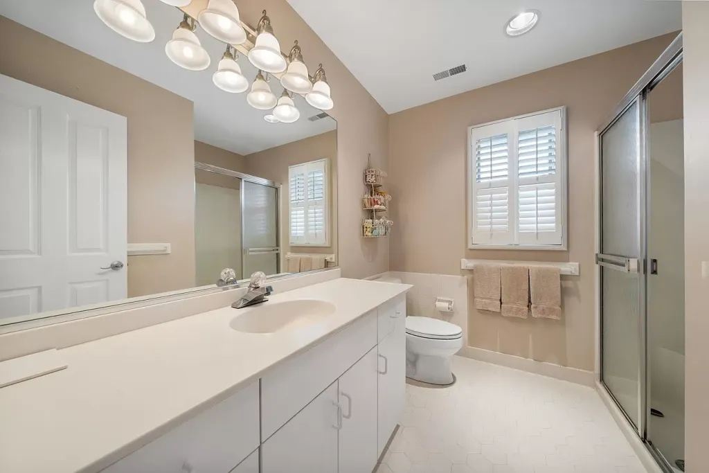 queen bath