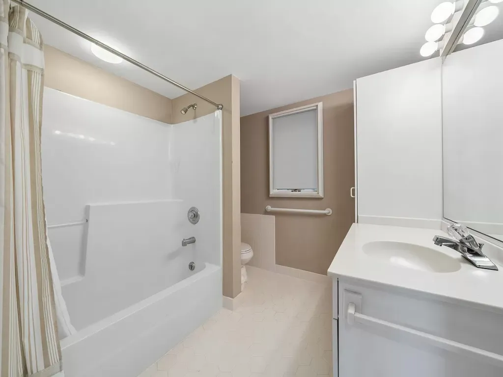 2 0f 2 first floor bath