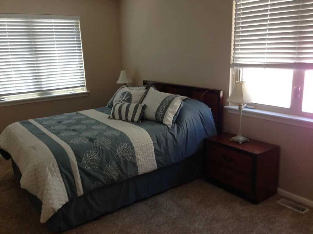Bedroom # 2 - Queen Bed