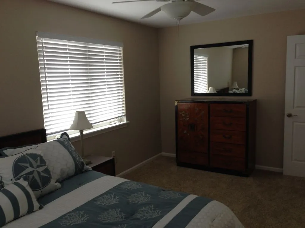 Bedroom # 2 - Queen Bed