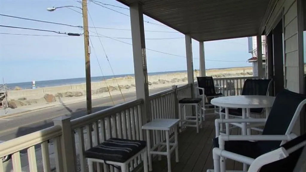 Front Deck