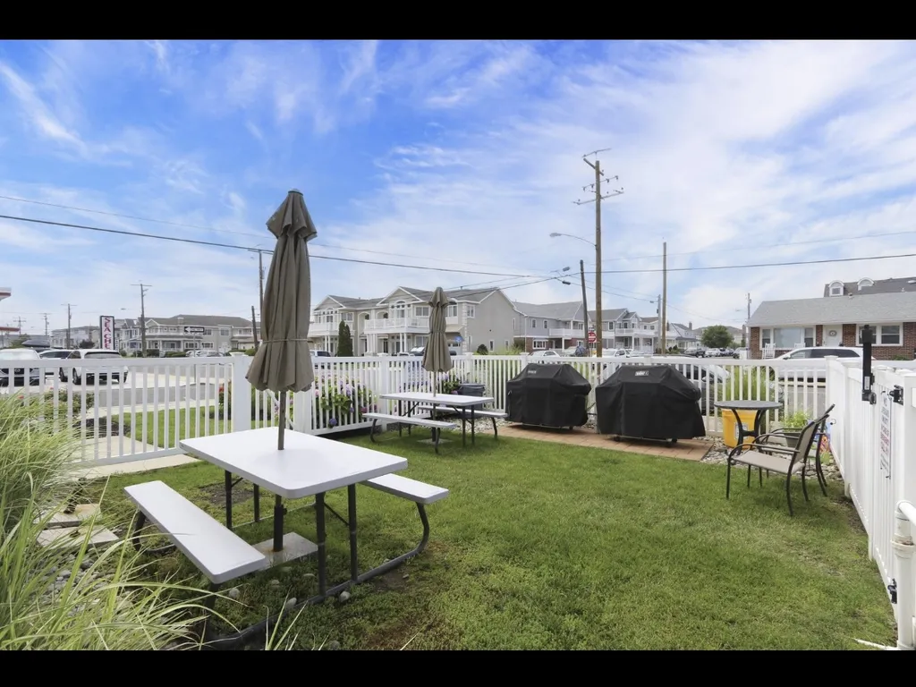 Picnic Area and Gas Grill