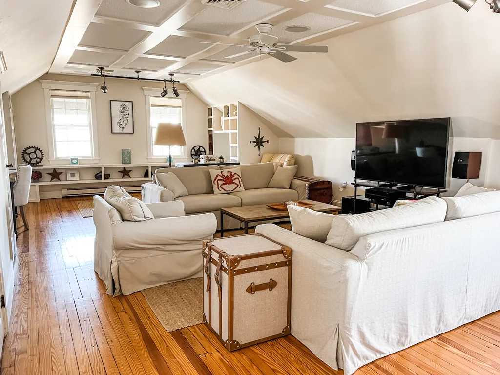 Attic TV Area (Third Floor)