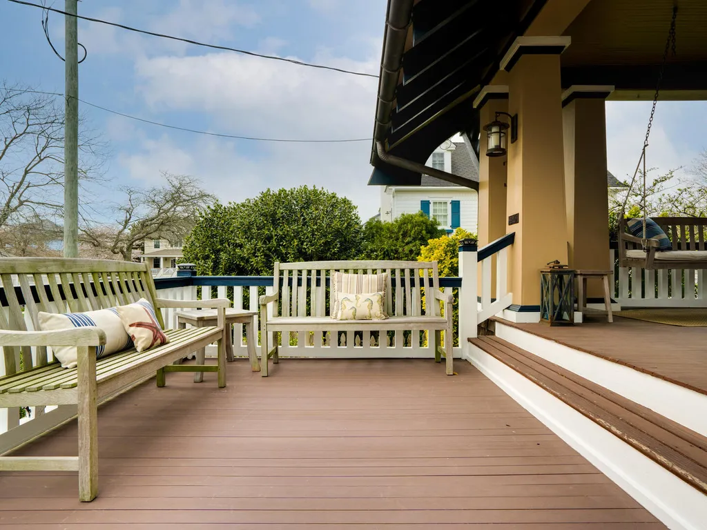 Front Deck