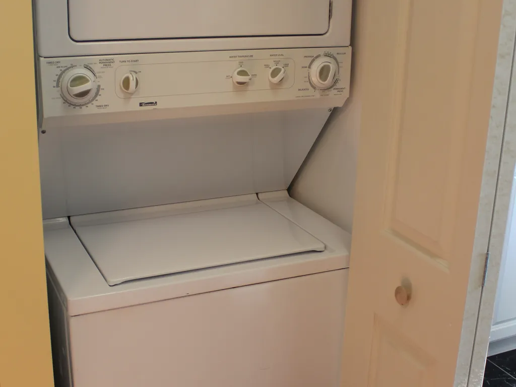 Washer &amp;amp; Dryer