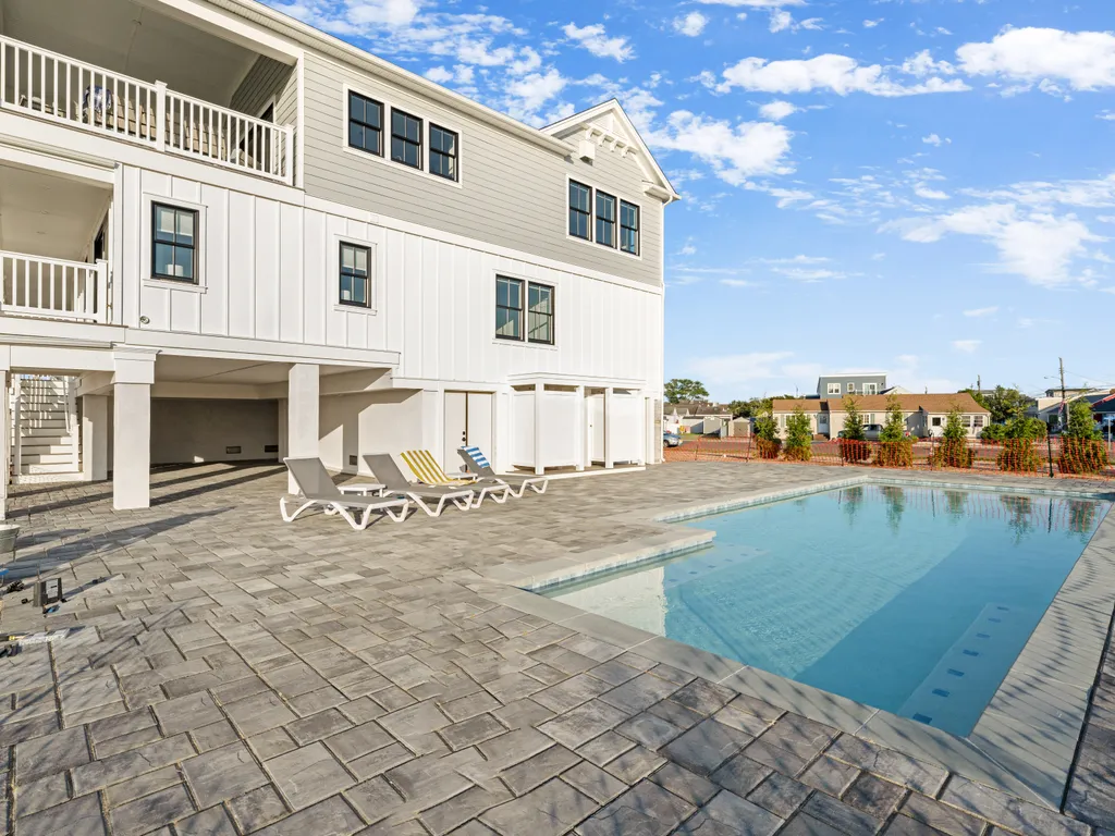 Your private spot to splash and relax - a private heated pool