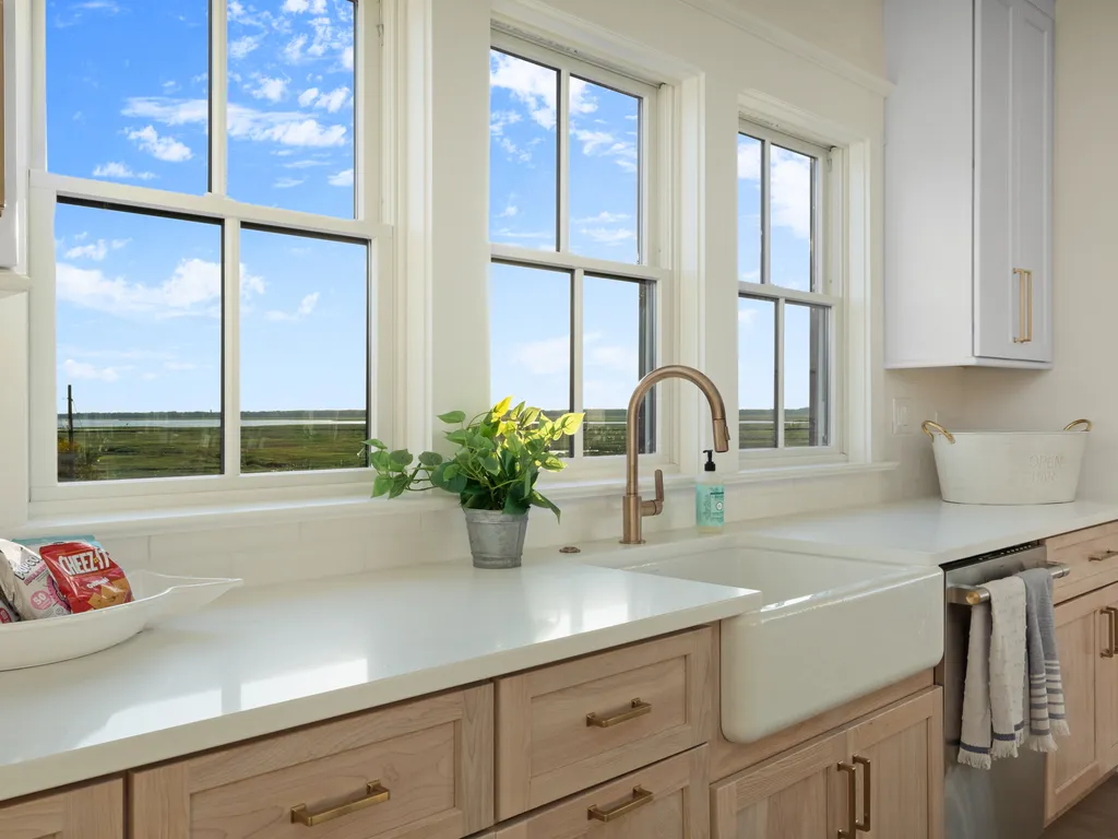 Enjoy this kitchen with the gorgeous views.