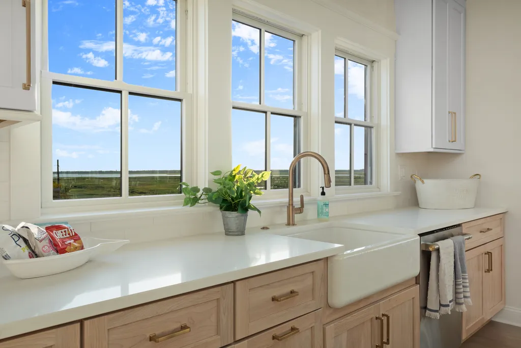 Enjoy this kitchen with the gorgeous views.
