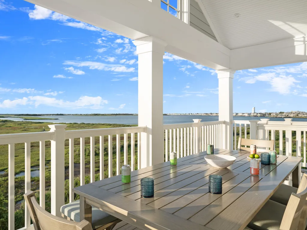 Enjoy outdoor dining with beautiful views.