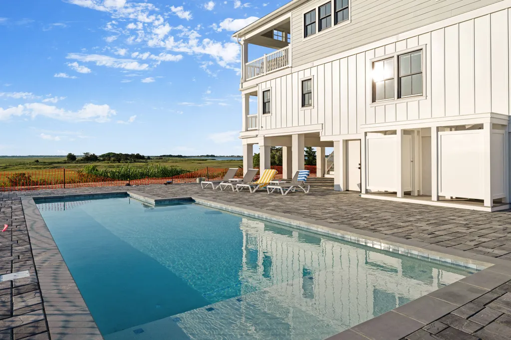 Heated pool