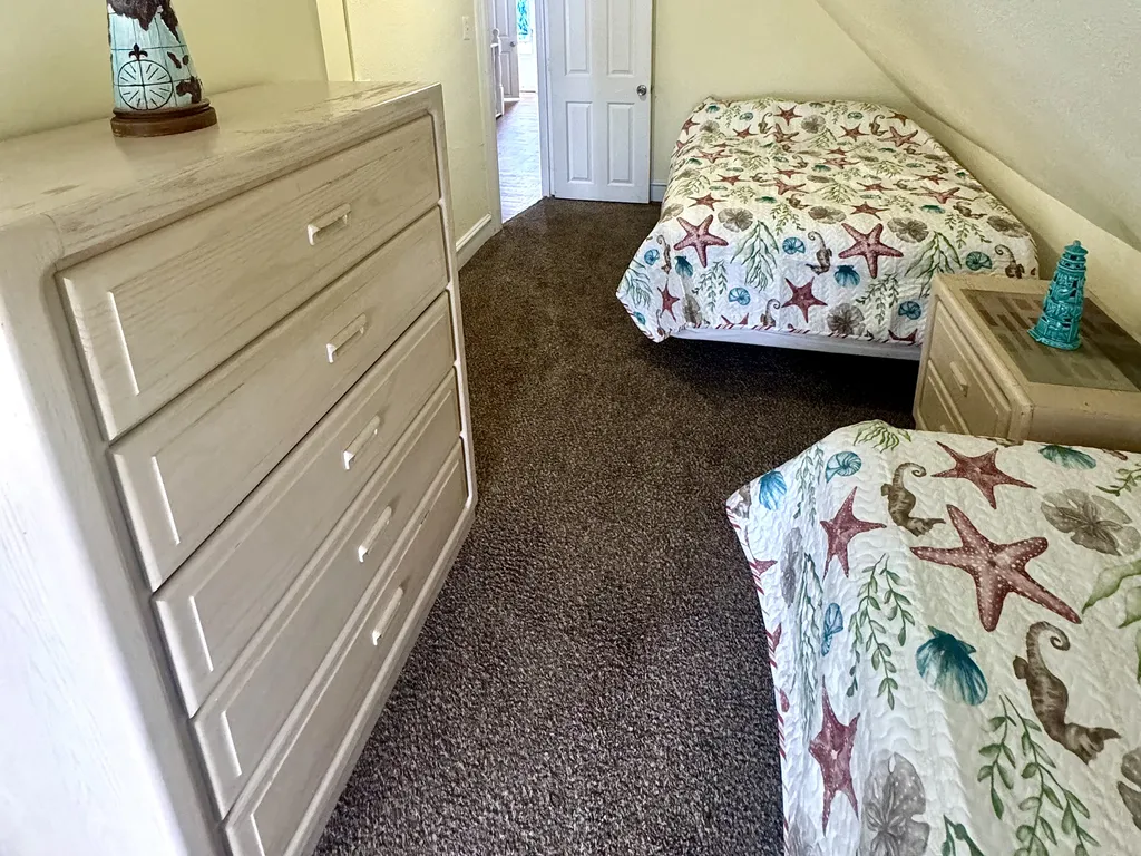 Fourth Bedroom (Twin &amp;amp; Full)
