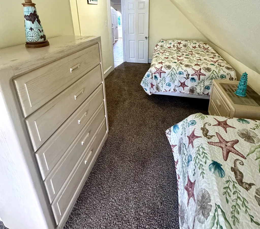 Fourth Bedroom (Twin &amp;amp; Full)