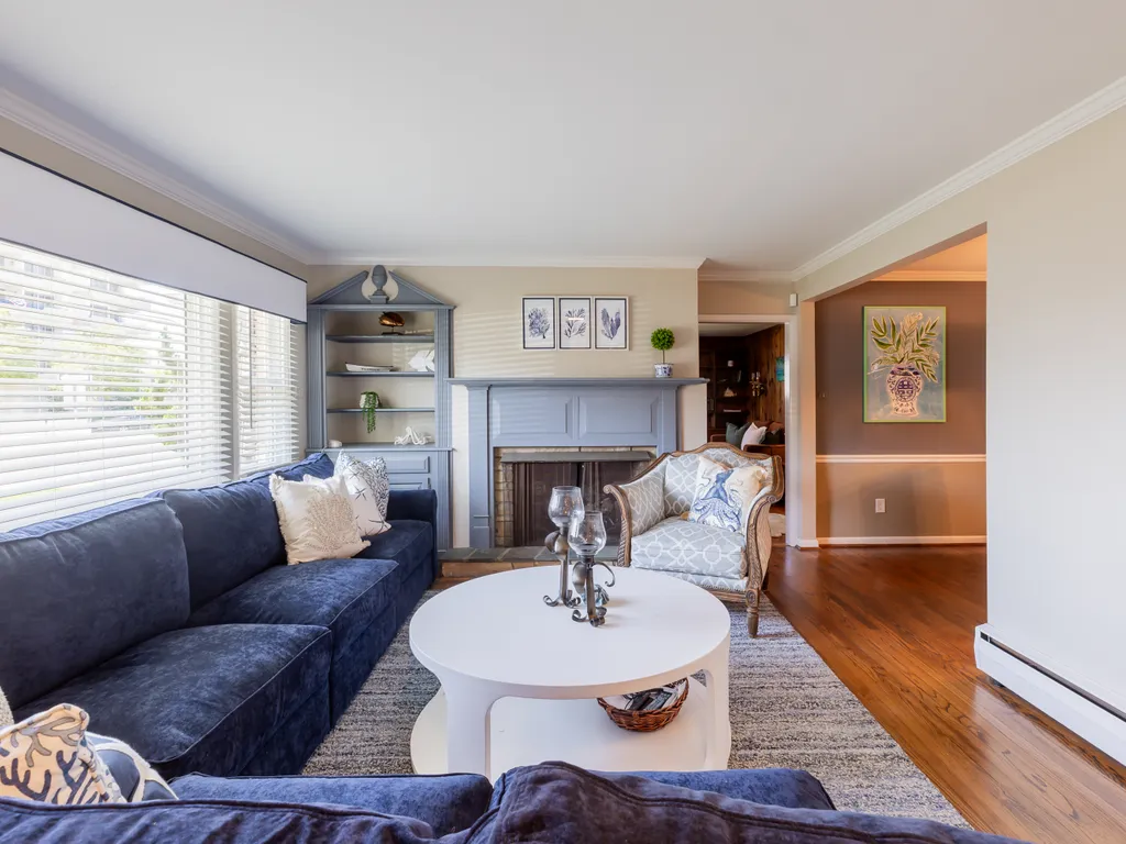 living room with ample seating