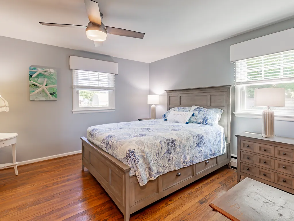 1st floor bedroom 