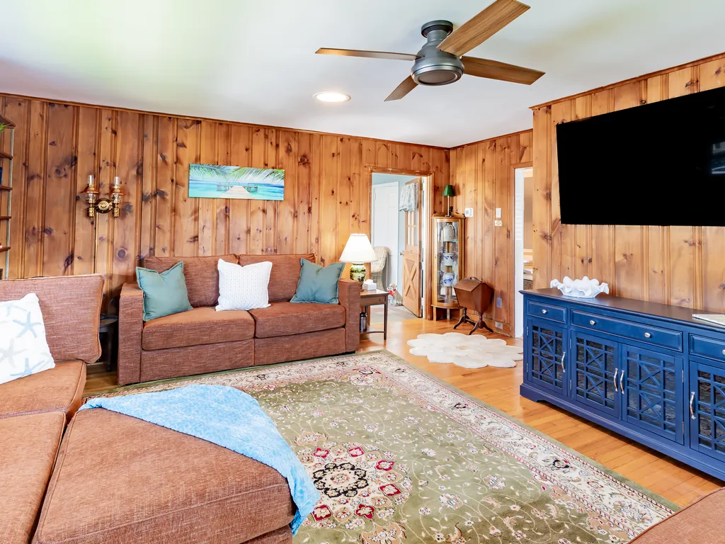family room