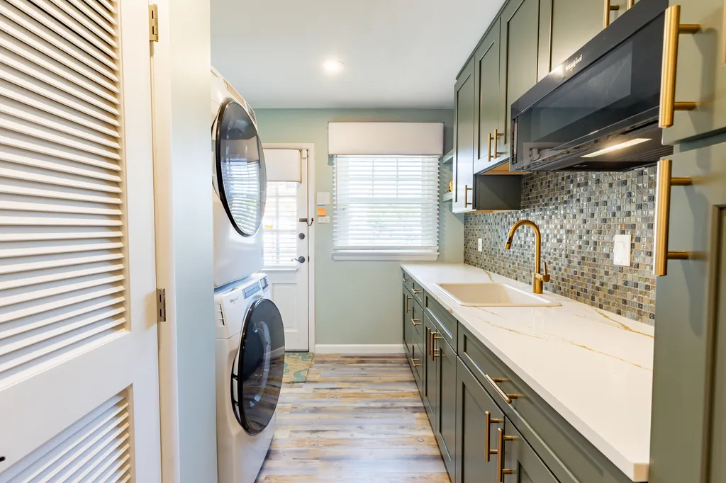 1st floor laundry room 