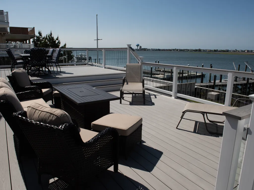 Deck w/Bay Views