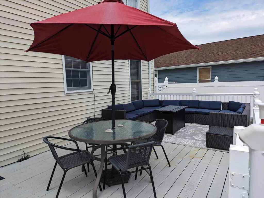 Gas Fire pit/Seating area