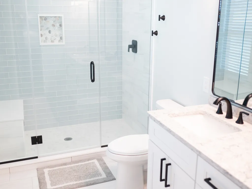 ensuite bath