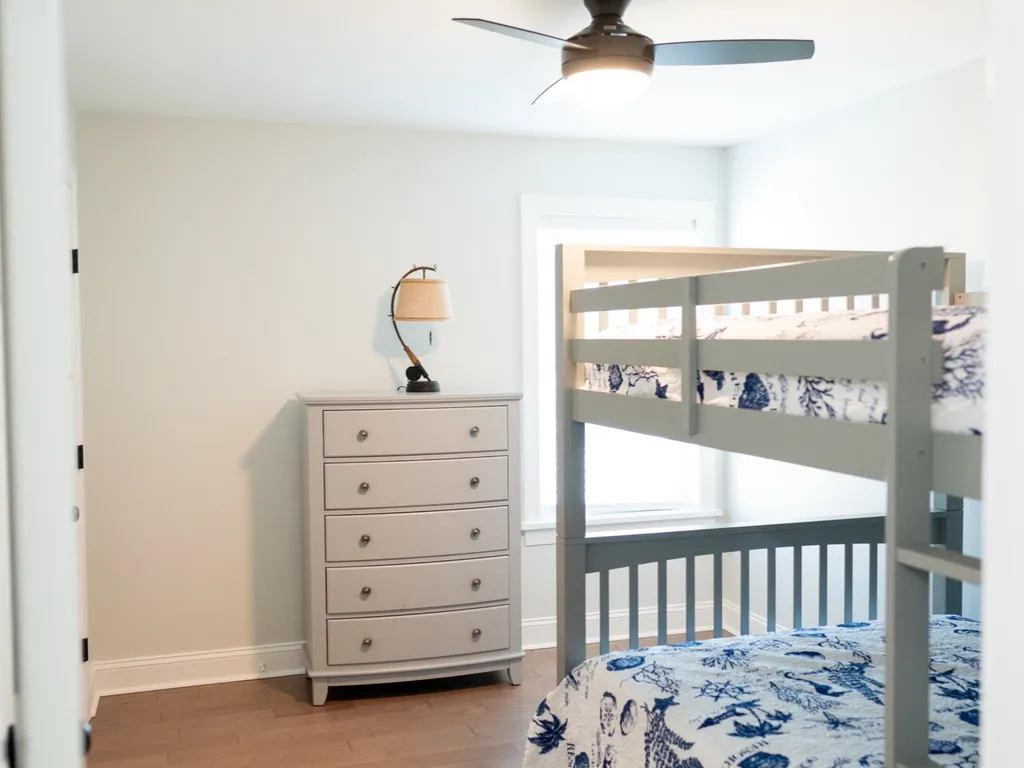 1st floor bunkbed bedrm