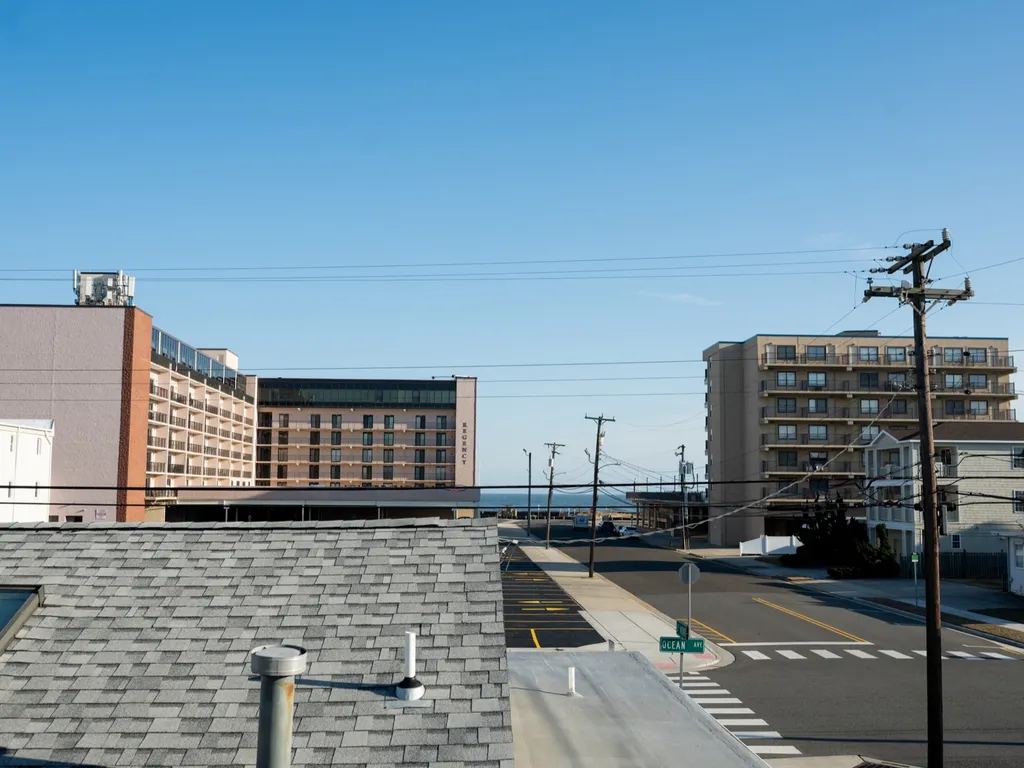 block to beach