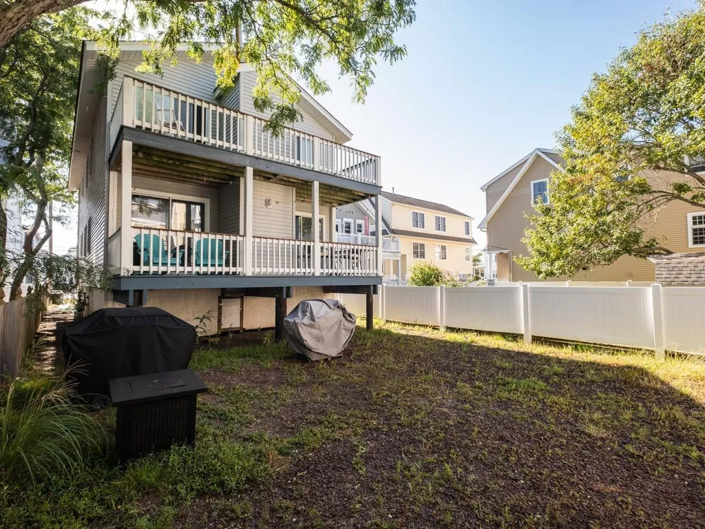 Fenced Back Yard