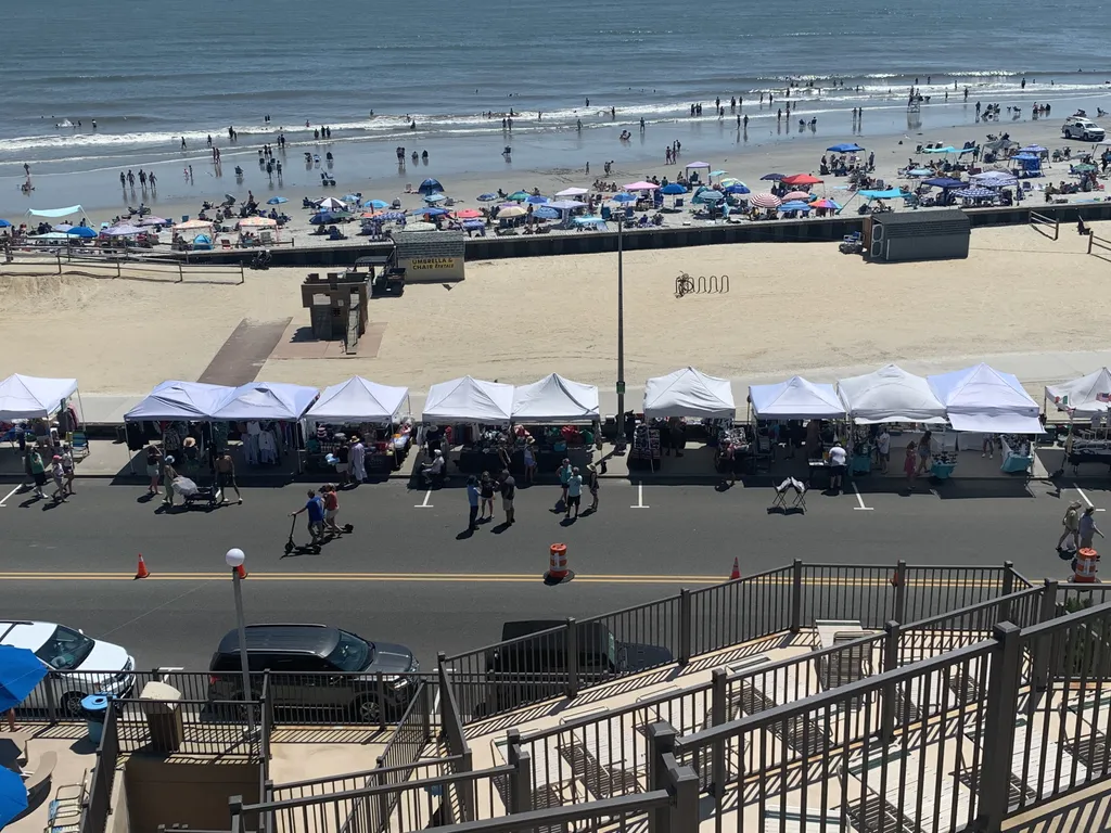 Street Fair on JFK Beach Drive