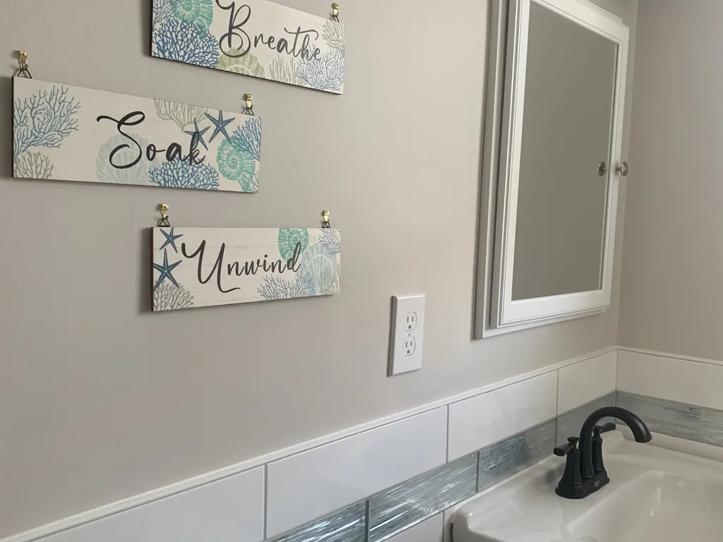 Full bathroom