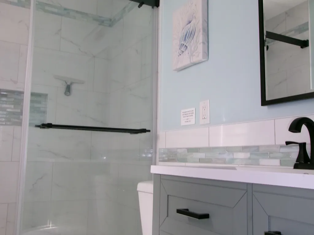 First Floor Master Bathroom