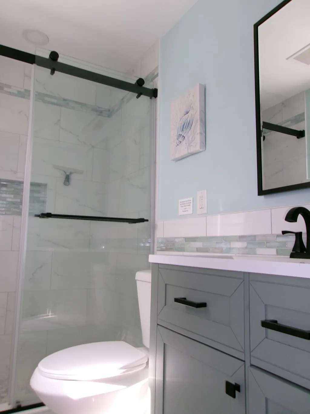 First Floor Master Bathroom