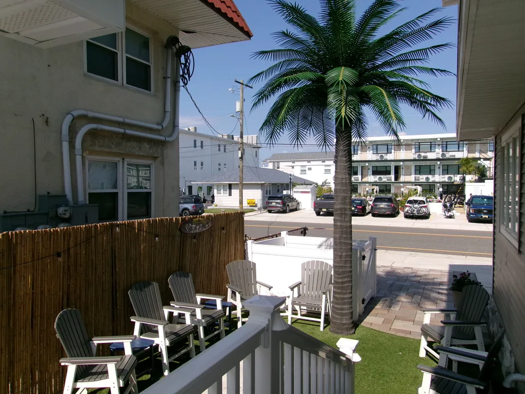 Side Yard Seating Area
