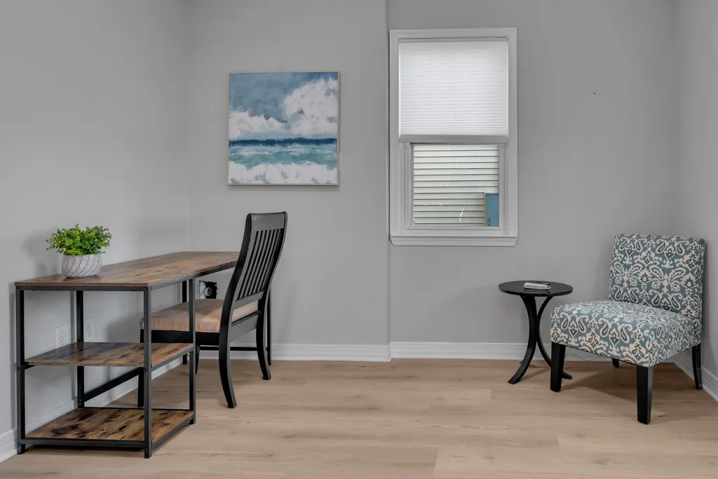 Modern and cozy