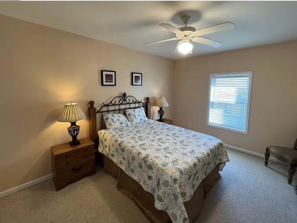 2nd floor bedroom with queen bed