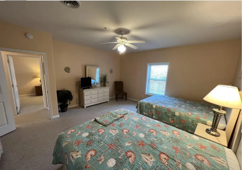 2nd floor bedroom