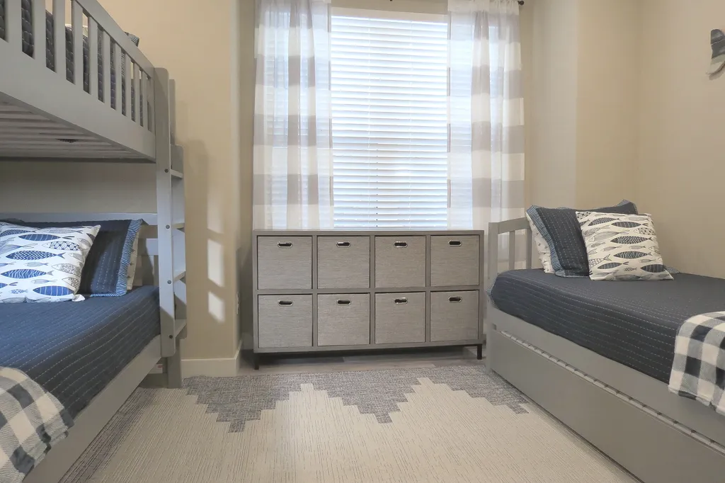 3rd Bedroom: twin over twin bunk  &amp;amp; twin trundle