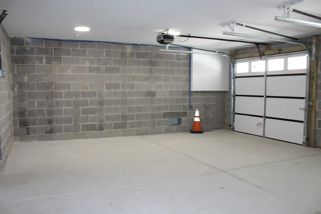 Garage parking