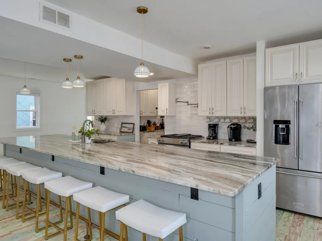 Chef's kitchen