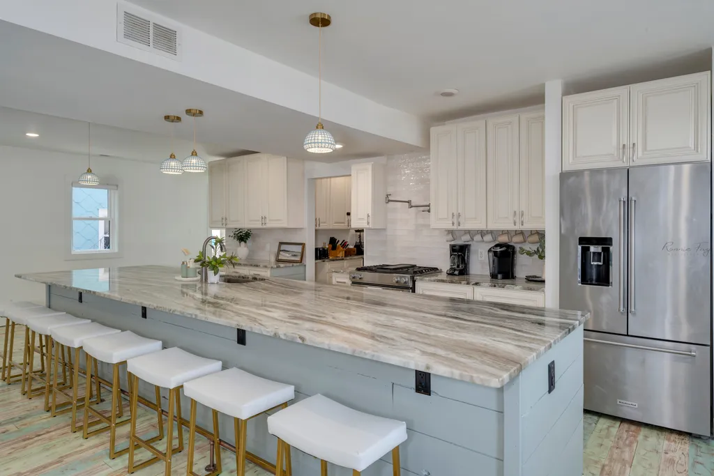 Chef's kitchen