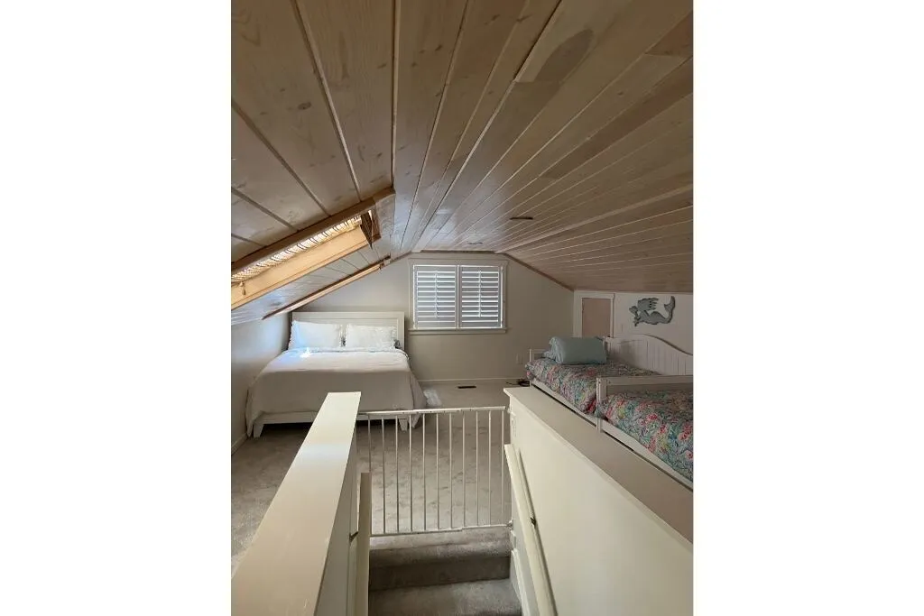 Third floor 
