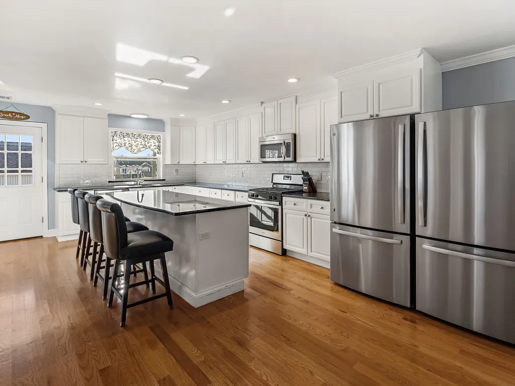 kitchen 1st floor