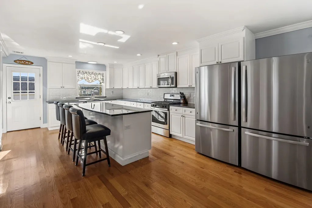 kitchen 1st floor