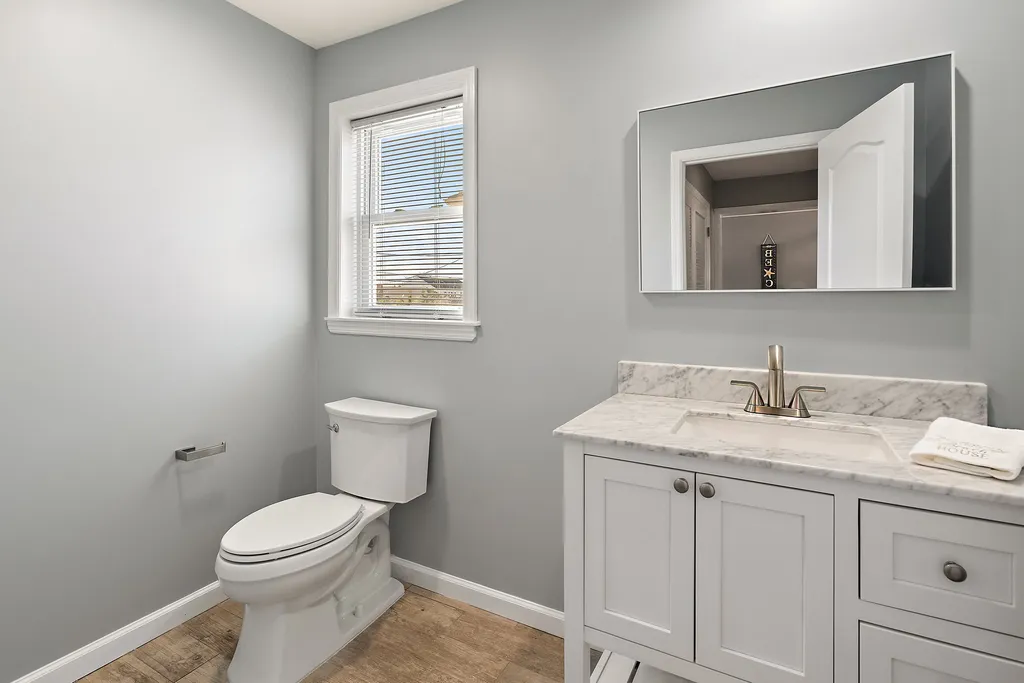 half bath 1st floor
