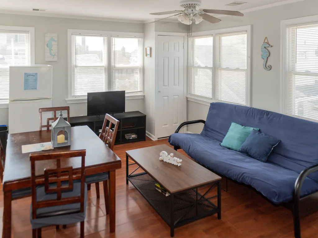 2nd floor 2 bedroom unit