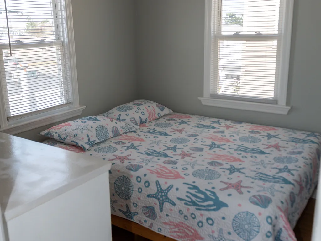 2nd floor 2 bedroom unit