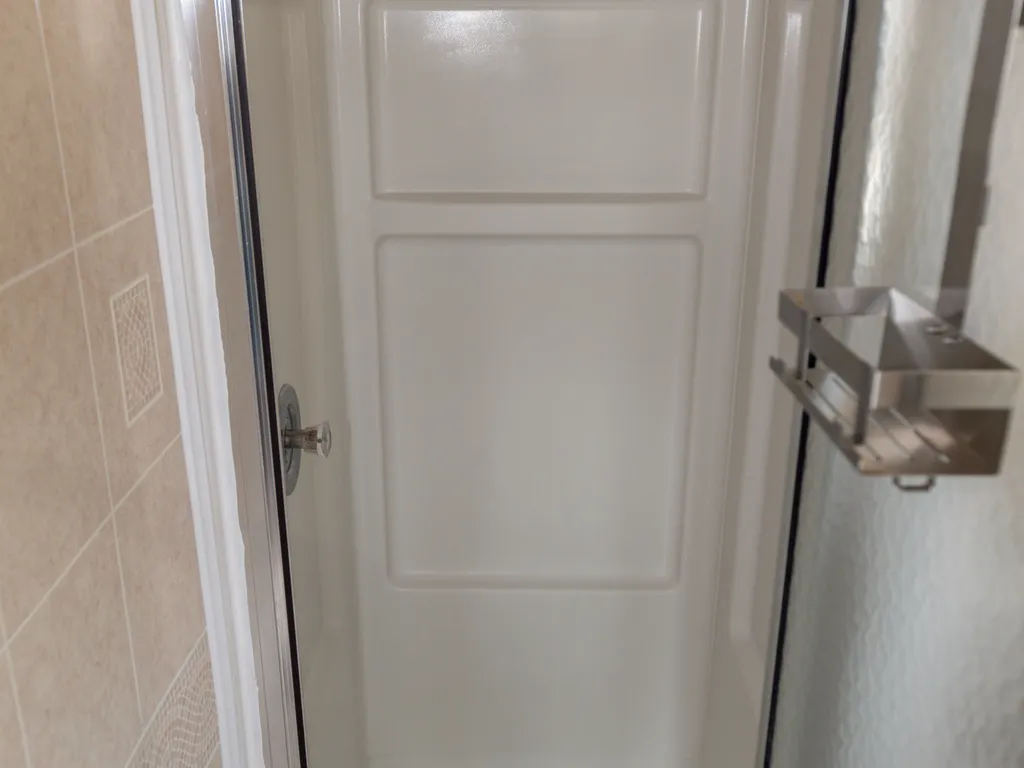 2 bedroom unit