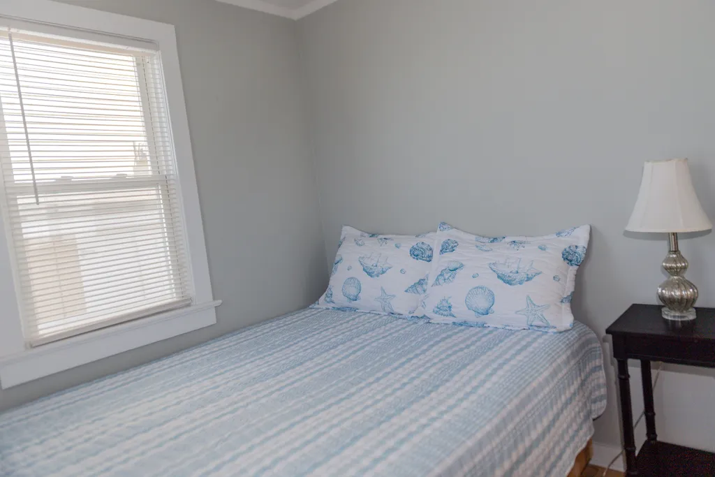 1st floor 2 bedroom unit