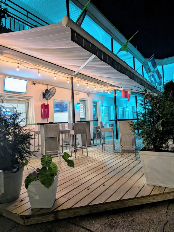 Covered deck